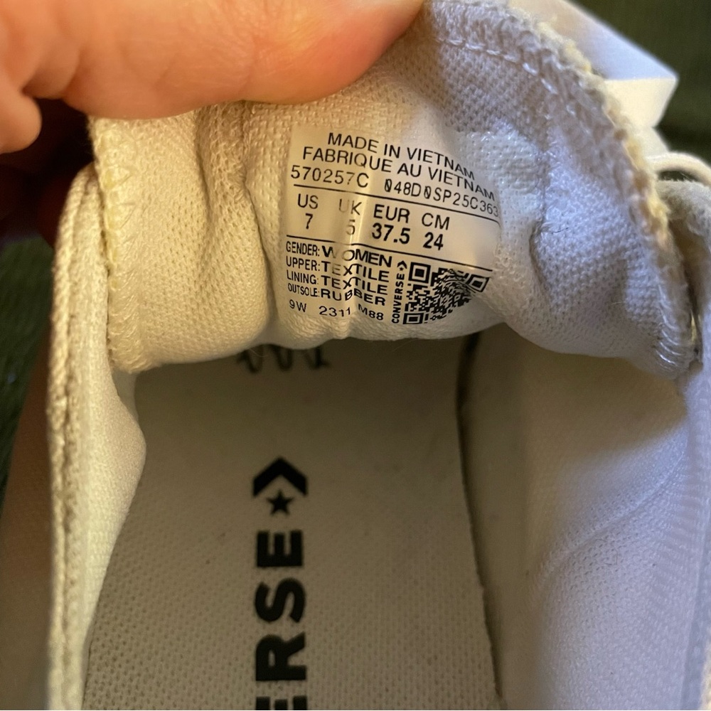 White Converse Move - Picture 6 of 6